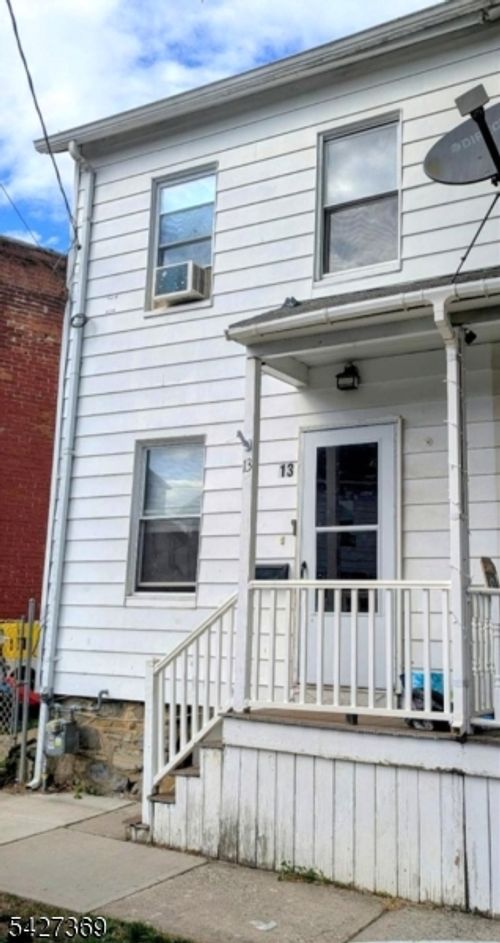 13 Lewis St, Phillipsburg, NJ, 08865-2907 | Card Image