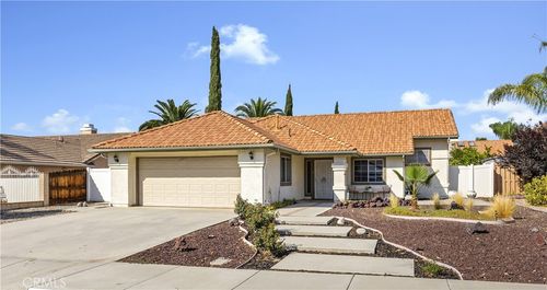 1427 E Beringer Dr, San Jacinto, CA, 92583-5704 | Card Image