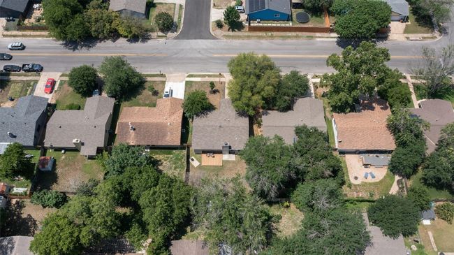 Aerial view of property's location featuring nearby suburban area | Image 33
