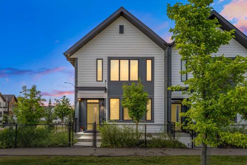 101 South Point Greenway Sw, Airdrie, AB, T4B5J3 | Card Image