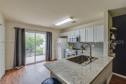 406 Park Side Way, Bluffton, SC, 29909-6077 | Card Image