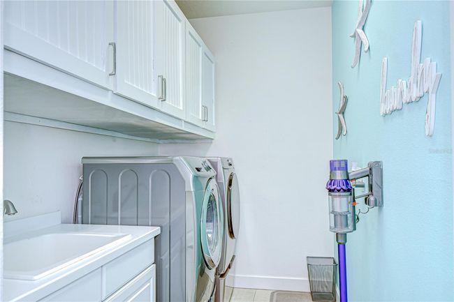 Laundry Room | Image 41
