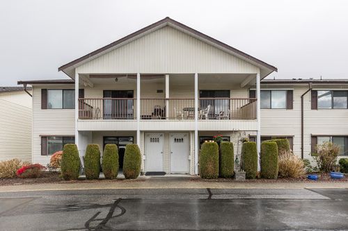 58 - 32959 George Ferguson Way, Townhouse with 2 bedrooms, 1 bathrooms and 1 parking in Abbotsford BC | Card Image