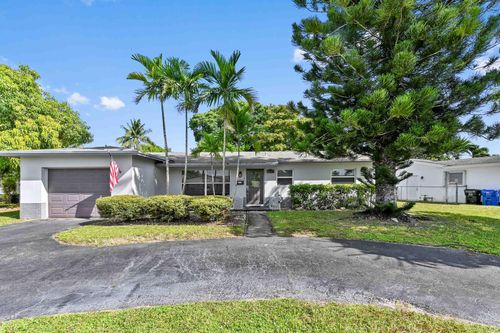 6825 Broadmoor, North Lauderdale, FL, 33068-3715 | Card Image