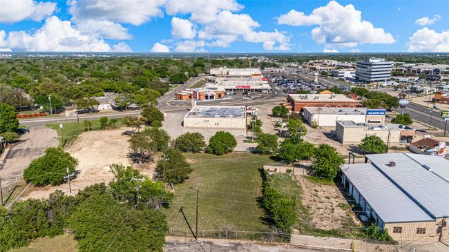 720 N New Rd, Home with 0 bedrooms, 0 bathrooms and null parking in Waco TX | Image 28
