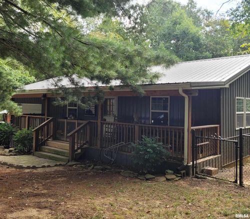 1060 Mccuan Ln, Tunnel Hill, IL, 62972-3233 | Card Image