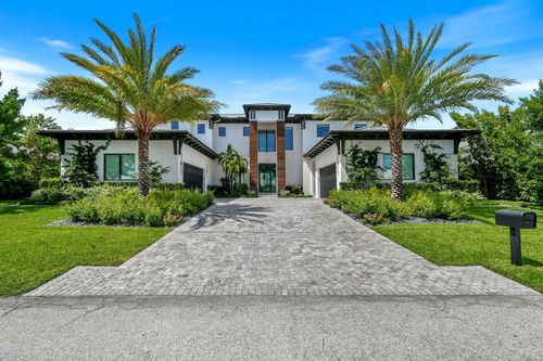 1060 Fairview Ln, Riviera Beach, FL, 33404-2723 | Card Image