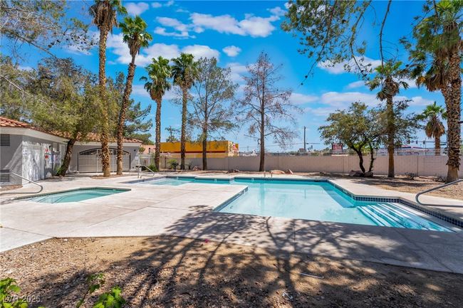 1838 N Jones Blvd, Townhouse with 2 bedrooms, 2 bathrooms and null parking in Las Vegas NV | Image 30