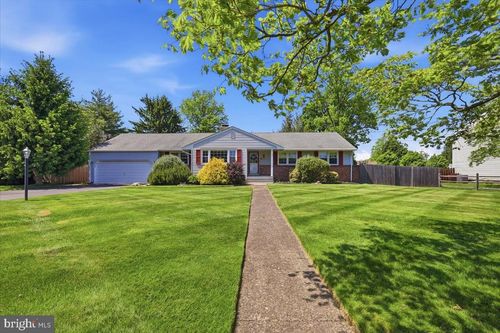 14 Mansfield Rd, Ewing, NJ, 08628-1905 | Card Image