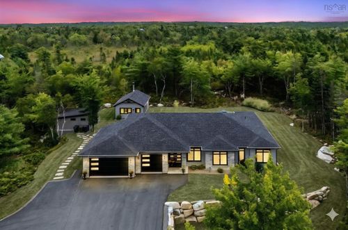 10 Hawkins Dr, Hubley, NS, B3Z1B6 | Card Image