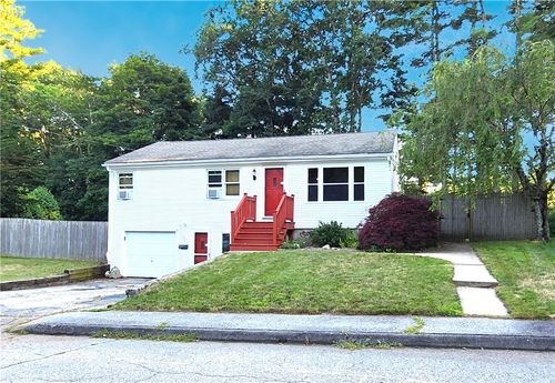 46 Sunapee Ct, Coventry, RI, 02816-6159 | Card Image