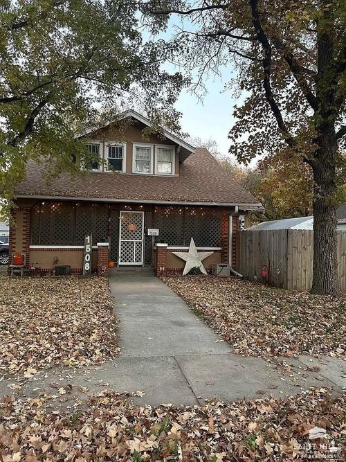 1508 6th St, Clay Center, KS, 67432-2011 | Card Image