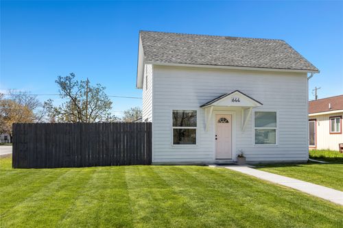 644 9th Ave W, Kalispell, MT, 59901-4720 | Card Image