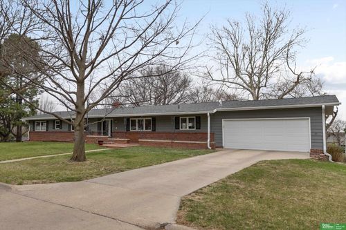 1725 S 76th Ave, Omaha, NE, 68124-1707 | Card Image