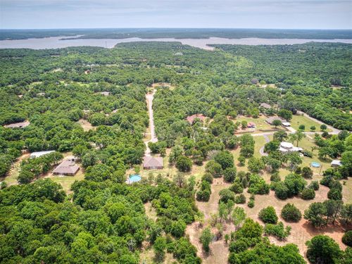 11725 Hilltop Drive, Norman, OK, 73026 | Card Image
