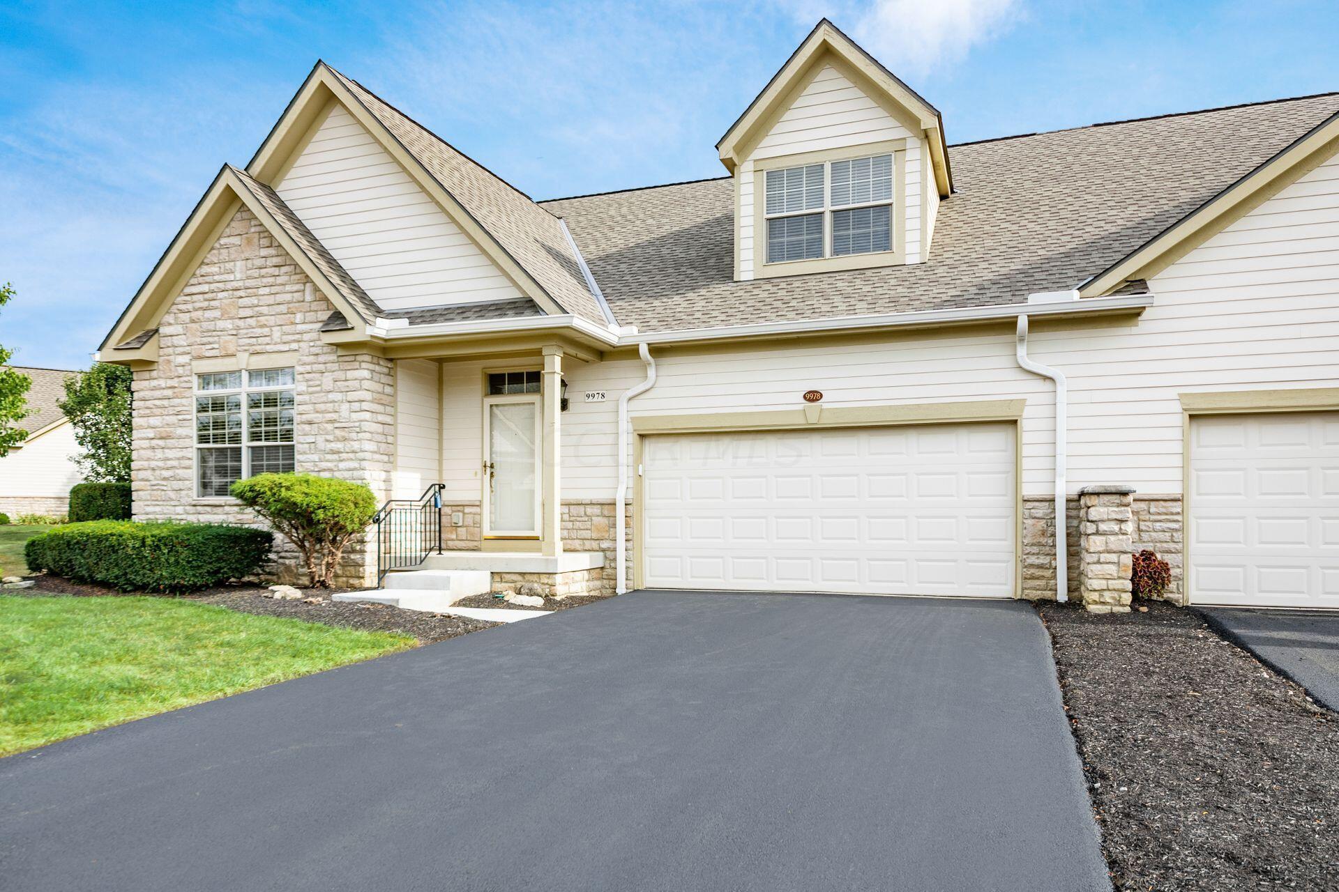 Juliana Cir, Powell, OH 43065