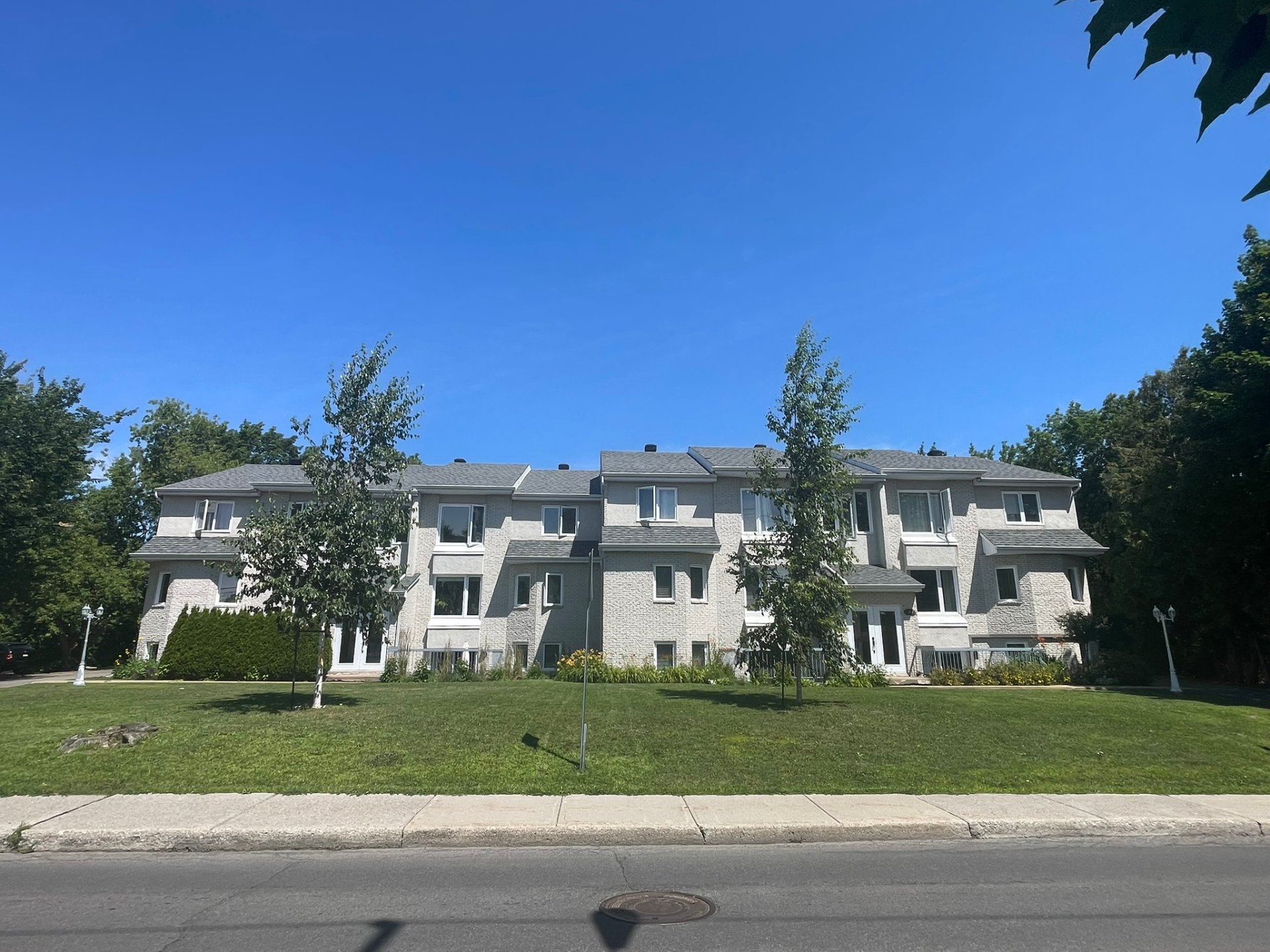 Residential in Saint-Eustache 3