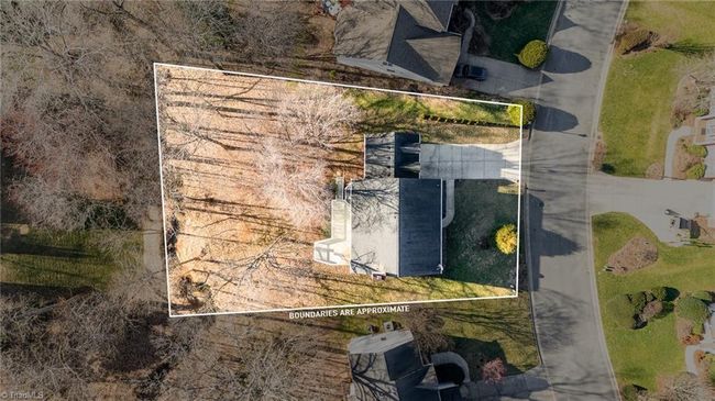 3111 Peninsula Dr, House other with 5 bedrooms, 3 bathrooms and null parking in Jamestown NC | Image 42
