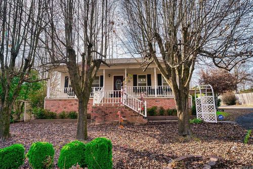843 Bellaire Dr, Hot Springs, AR, 71901-7221 | Card Image