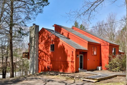 110 - 2 High Ridge Rd, Hensonville, NY, 12439-5315 | Card Image