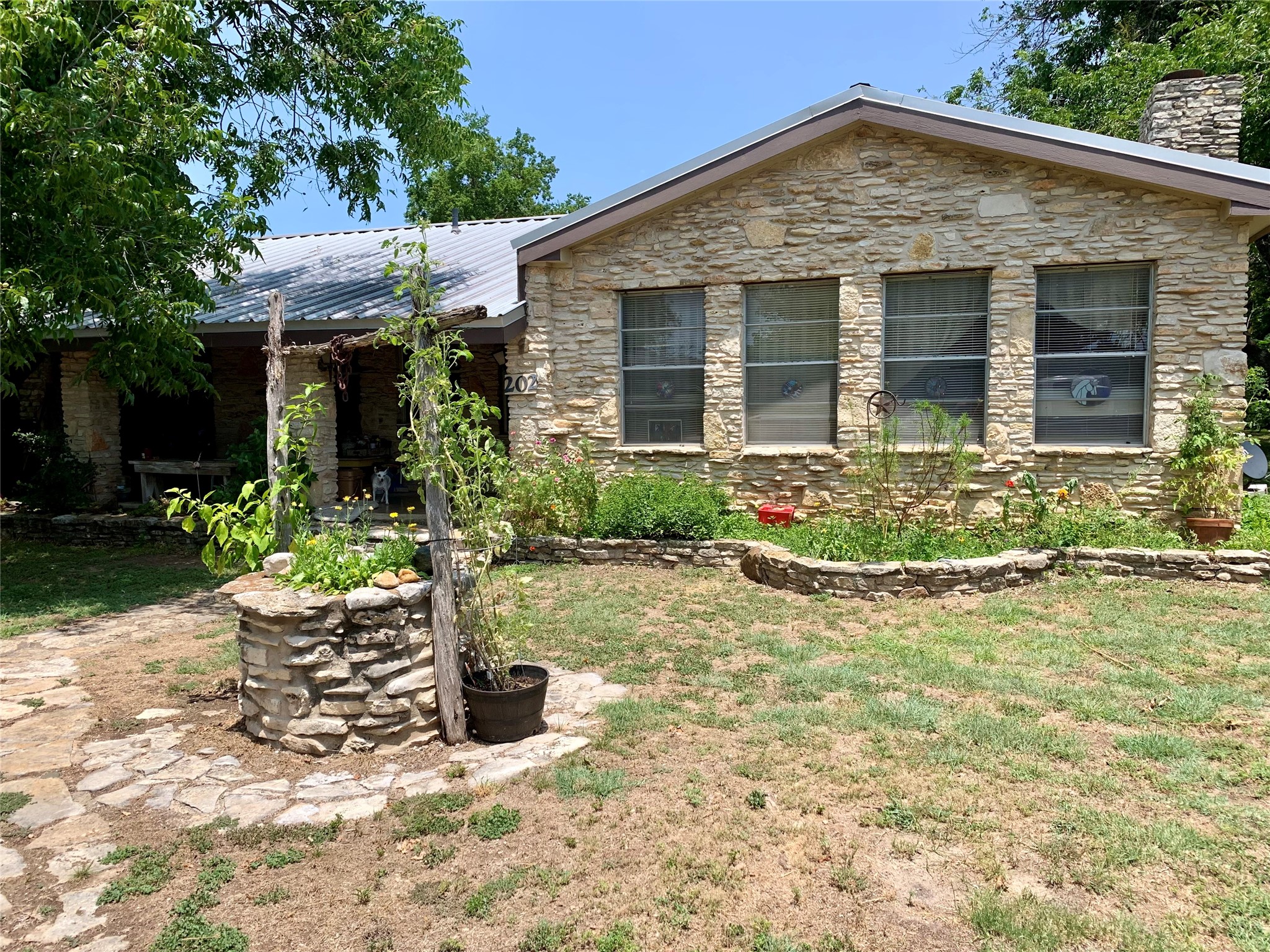 Hillcrest Ln, Liberty Hill, TX 78642