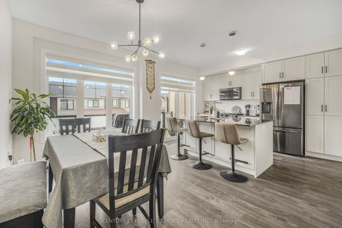 25-10 Birmingham Drive, Cambridge, ON, N1R0C5 | Card Image