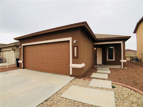 13016 Stonington Ln, El Paso, TX, 79938-7482 | Card Image