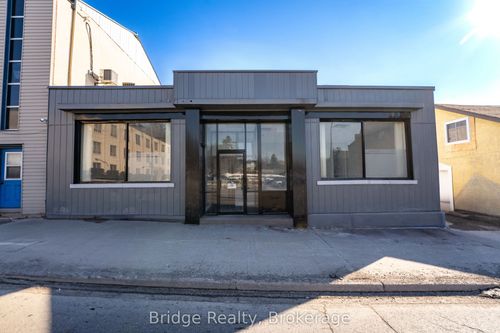 290 Dundas St, Woodstock, ON, N4S1B2 | Card Image