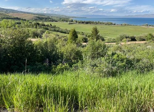 ph-51-747 W Snowberry Ct, Garden City, UT, 84028-7810 | Card Image