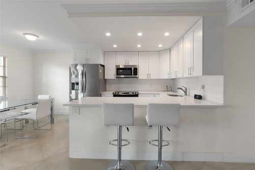 3057-3057 Newport N, Deerfield Beach, FL, 33442-2657 | Card Image