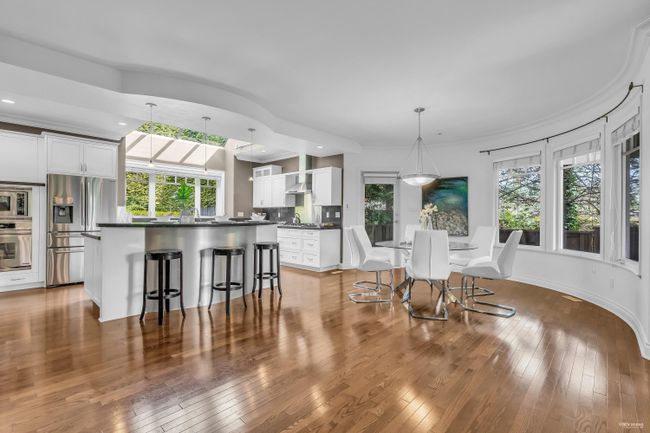 4683 Decourcy Court, House other with 4 bedrooms, 2 bathrooms and 4 parking in West Vancouver BC | Image 20
