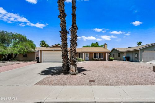 6830 E Paradise Ln, Scottsdale, AZ, 85254-1573 | Card Image