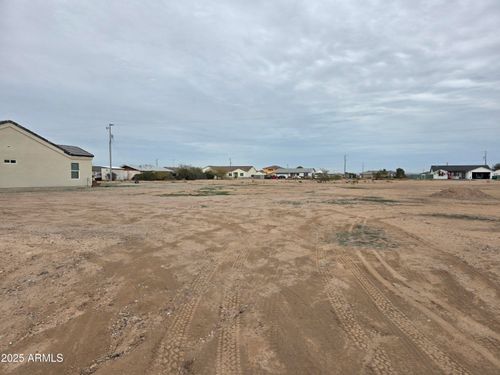 13-3715 N San Carlos Dr, Eloy, AZ, 85131-1145 | Card Image