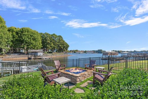 18026 Whispering Oaks, Cornelius, NC, 28031-8628 | Card Image