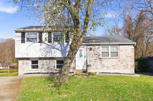 4601 Myrick Pl, Louisville, KY, 40272-4213 | Card Image