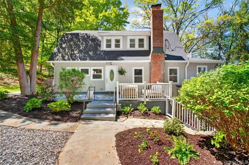 20 Hillside Ave, Goldens Bridge, NY, 10526-1122 | Card Image