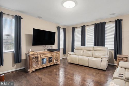 702 Kingsbrook Rd, CULPEPER, VA, 22701-3200 | Card Image