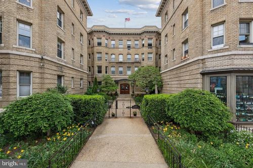 207-3220 17th St Nw, WASHINGTON, DC, 20010-2109 | Card Image