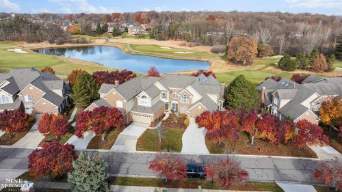 44522 Broadmoor Blvd, Northville, MI, 48168-8633 | Card Image