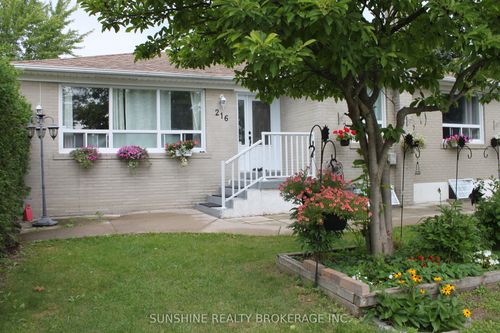 lower-b-216 Alverna Rd, Richmond Hill, ON, L4C3M7 | Card Image