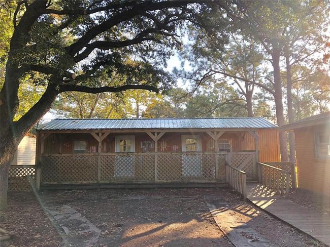 319 E South St, Home with 0 bedrooms, 0 bathrooms and null parking in Alvin TX | Image 7