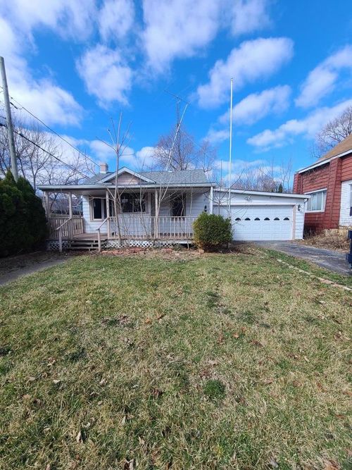 1834 Victoria Ave, North Chicago, IL, 60064-2146 | Card Image