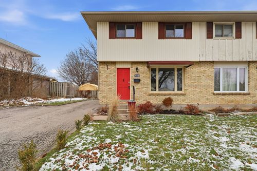 452 Stockton St, London, ON, N6C3B7 | Card Image