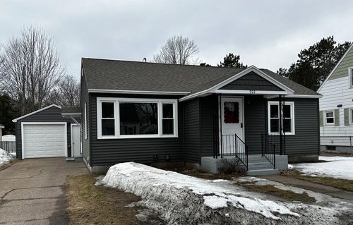 922 S 10th Avenue, Wausau, WI, 54401 | Card Image