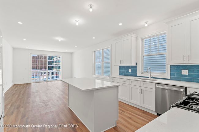 46 Dupont Ave, House other with 5 bedrooms, 4 bathrooms and null parking in Seaside Heights NJ | Image 5