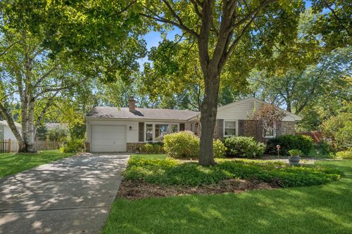 1627 E Jonquil Ter, Arlington Heights, IL, 60004-3517 | Card Image