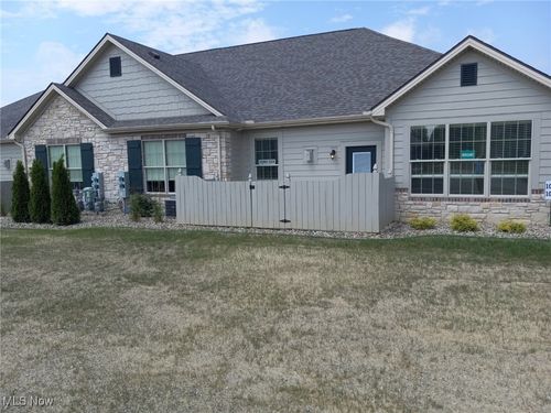 1001-9264 Sharrott Rd, Poland, OH, 44514-4501 | Card Image