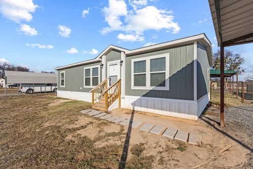 124 Porter Cir, Savoy, TX, 75479-9627 | Card Image