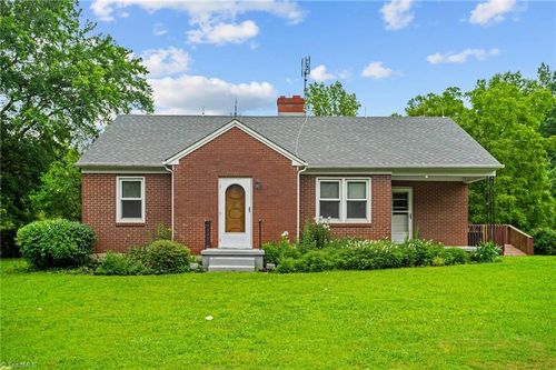 3181 Mosco Road, Axton, VA, 24054 | Card Image