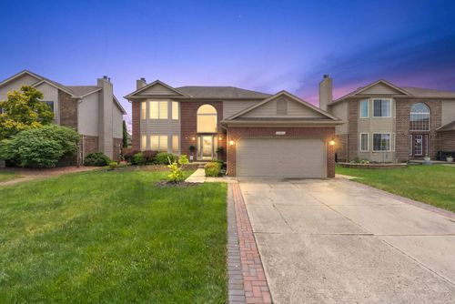 25850 Princess Dr, Chesterfield, MI, 48051-3245 | Card Image